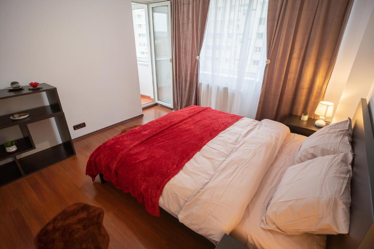 Spacious 2Br Dristor Apartment بوخارست المظهر الخارجي الصورة