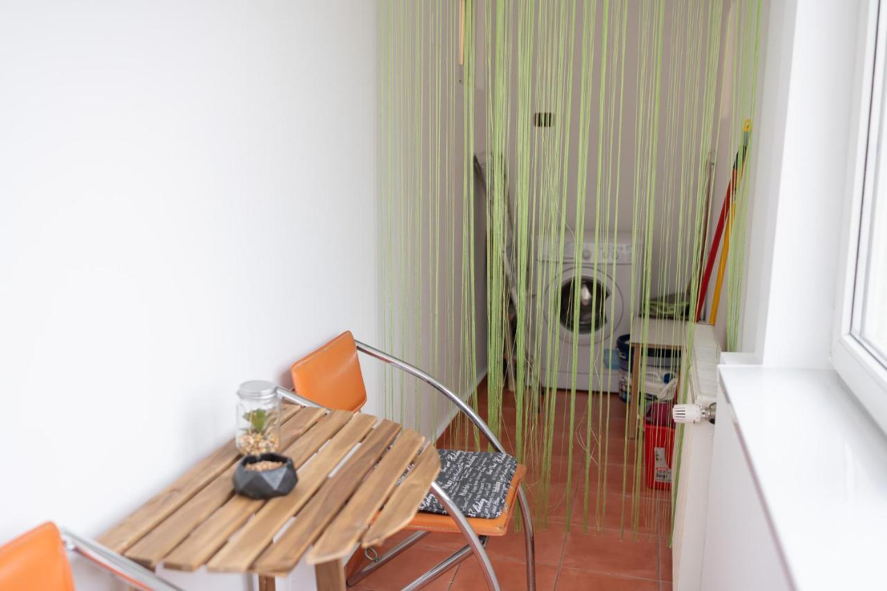 Spacious 2Br Dristor Apartment بوخارست المظهر الخارجي الصورة