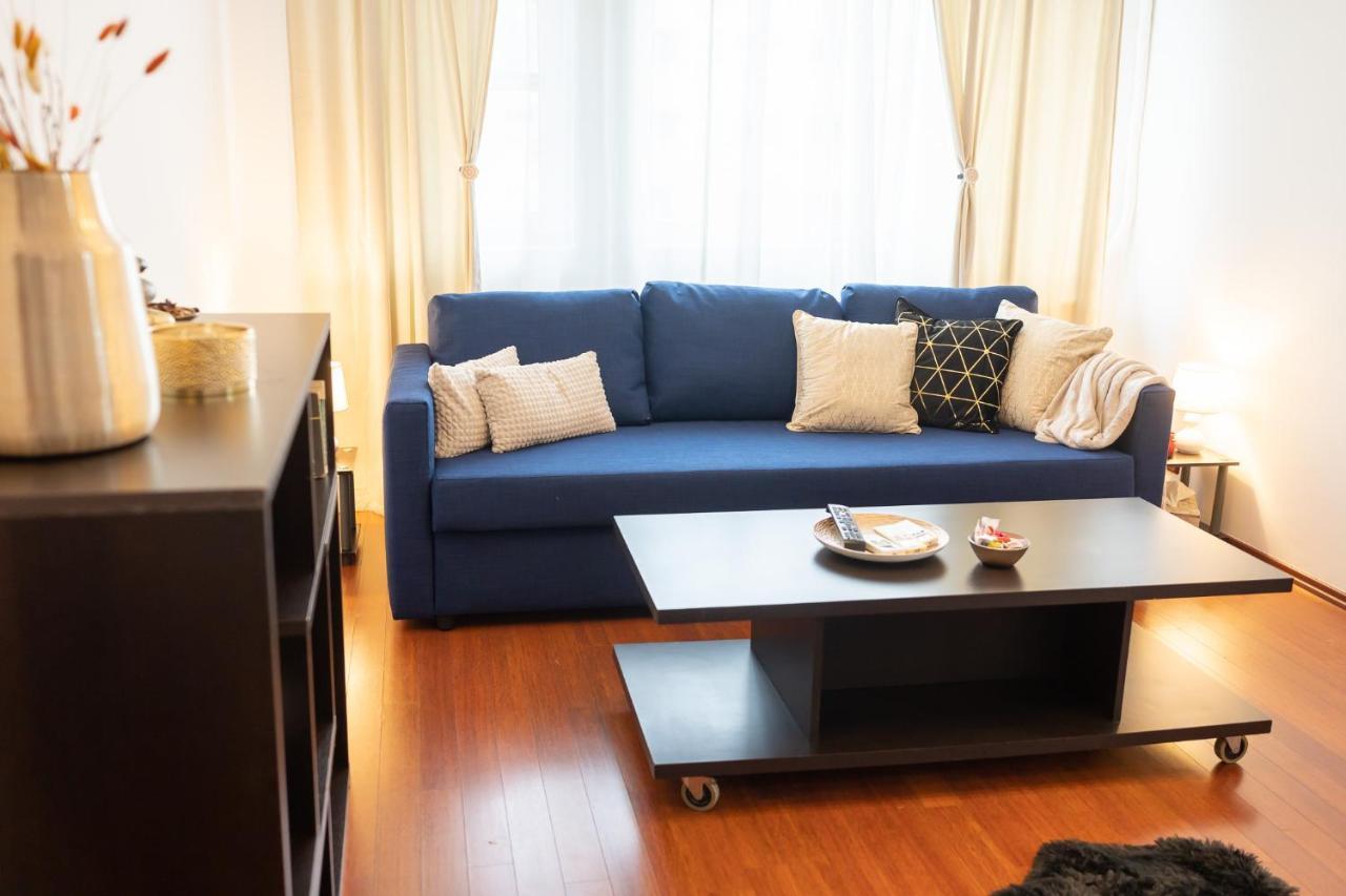 Spacious 2Br Dristor Apartment بوخارست المظهر الخارجي الصورة