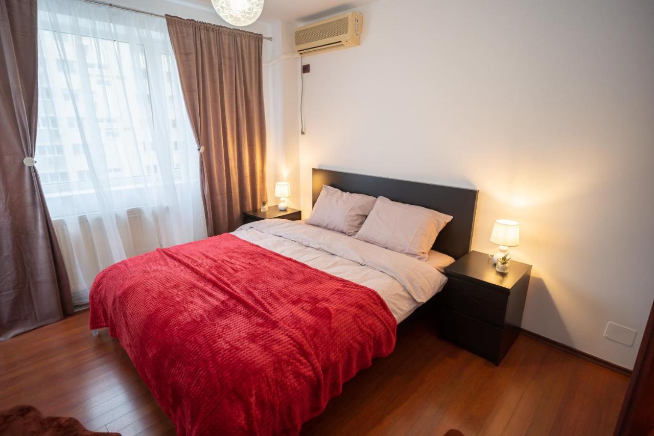 Spacious 2Br Dristor Apartment بوخارست المظهر الخارجي الصورة